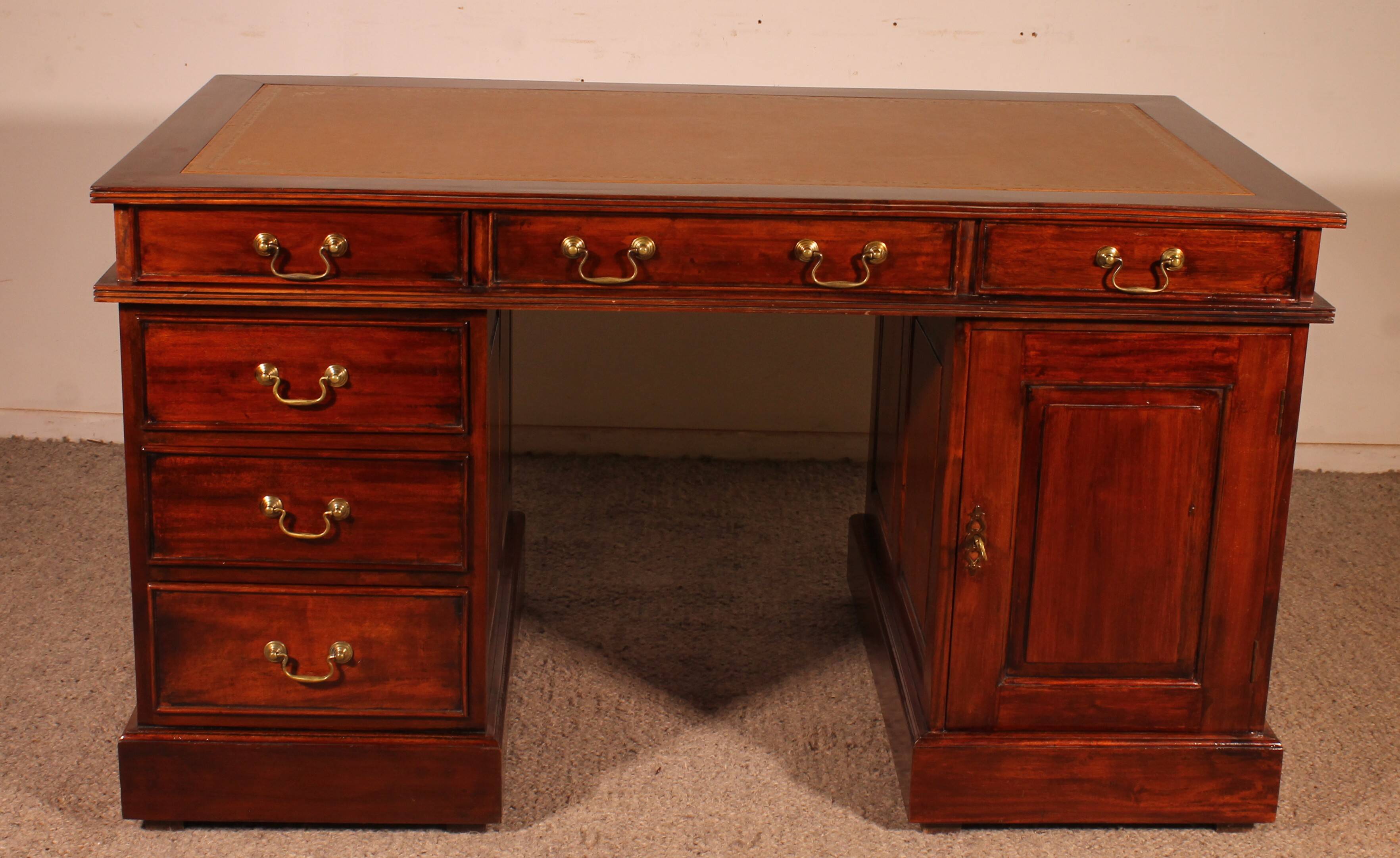 English mahogany pedestal desk