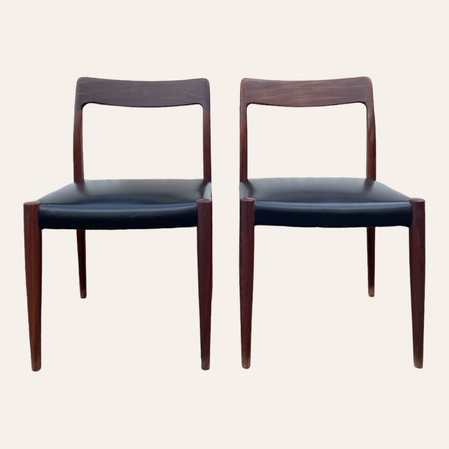 Pair of Rio rosewood chairs, Niels O. Moller