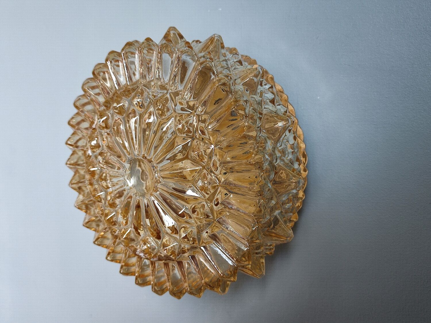 Prisma round ceiling lamp/wall lamp in vintage glossy glass