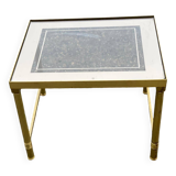 Table basse Art Déco en laiton et verre
