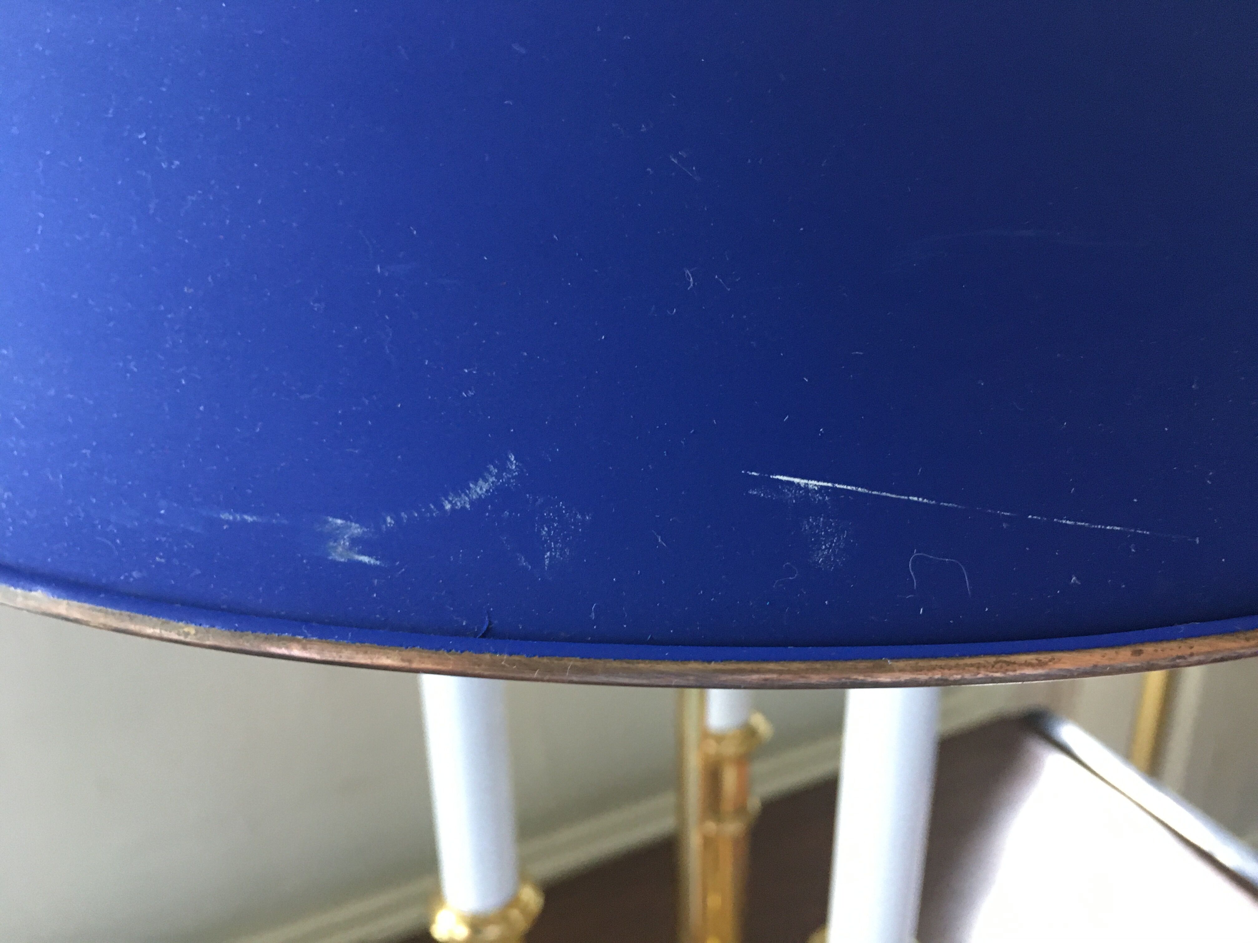 Golden bronze hot water lamp