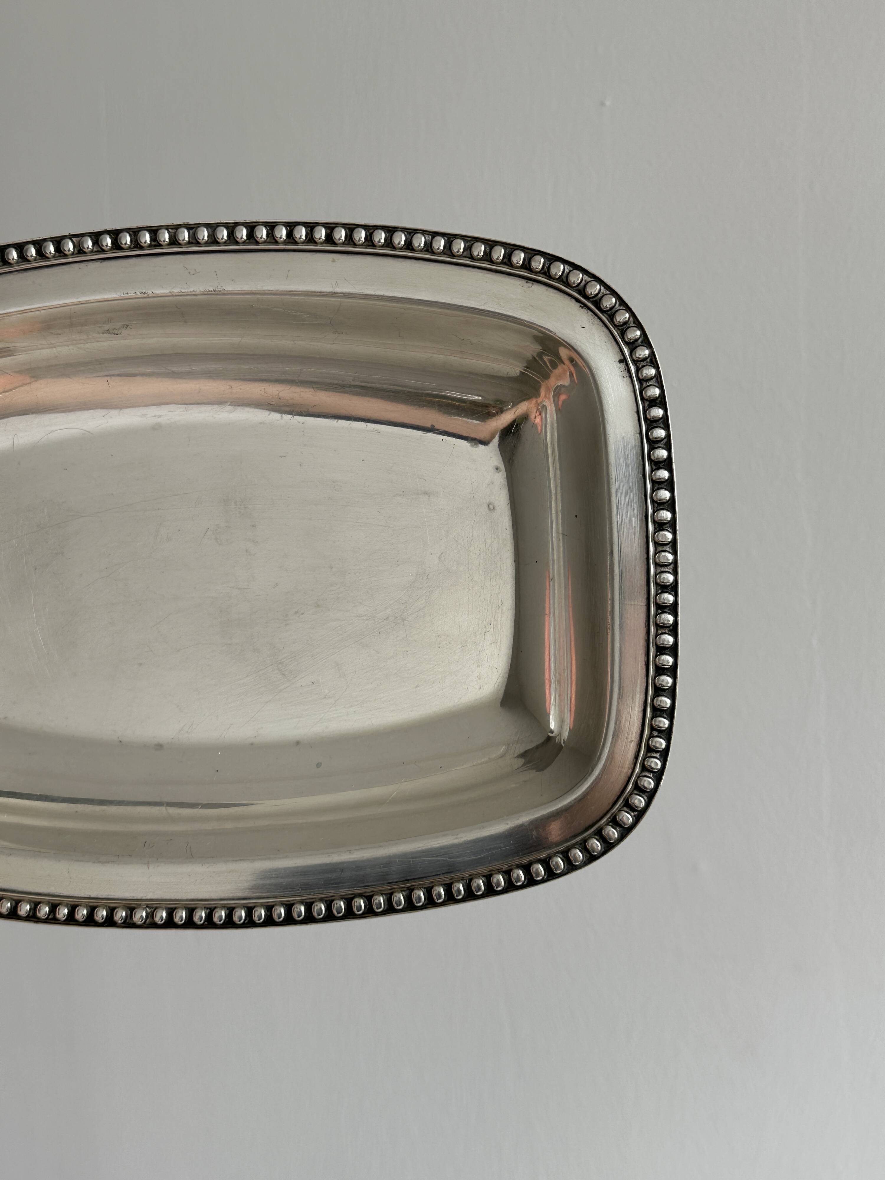 Rectangular silver-plated metal dish