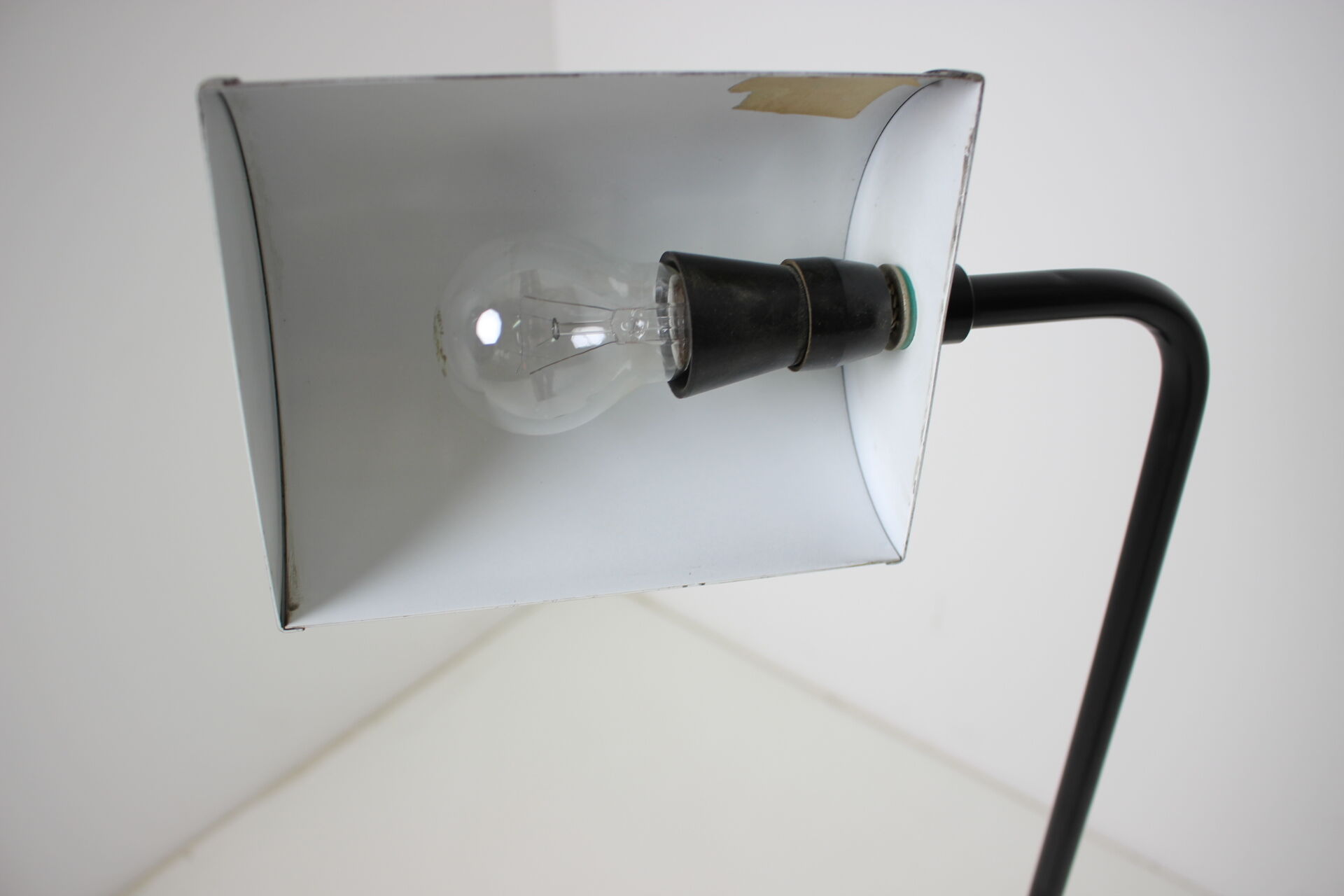 Mid-century floor lamp, 1970's.