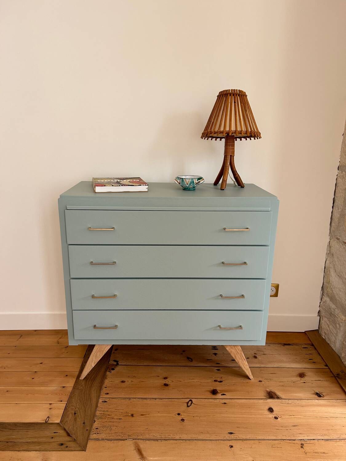 Vintage chest of drawers revisited in Almond (Resource)