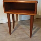 Pair of Scandinavian style bedsides