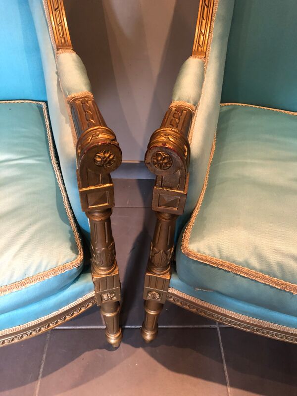 Paire de fauteuils style louis XVl a oreilles du XlX eme