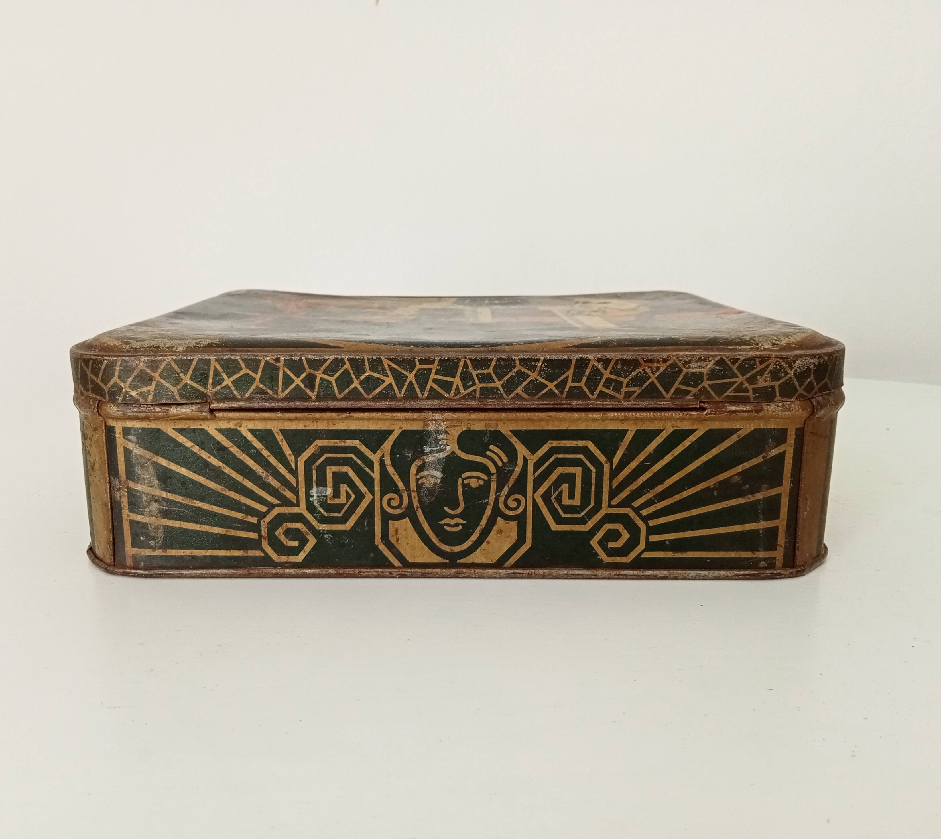 Old art deco biscuit box from the 1920s
