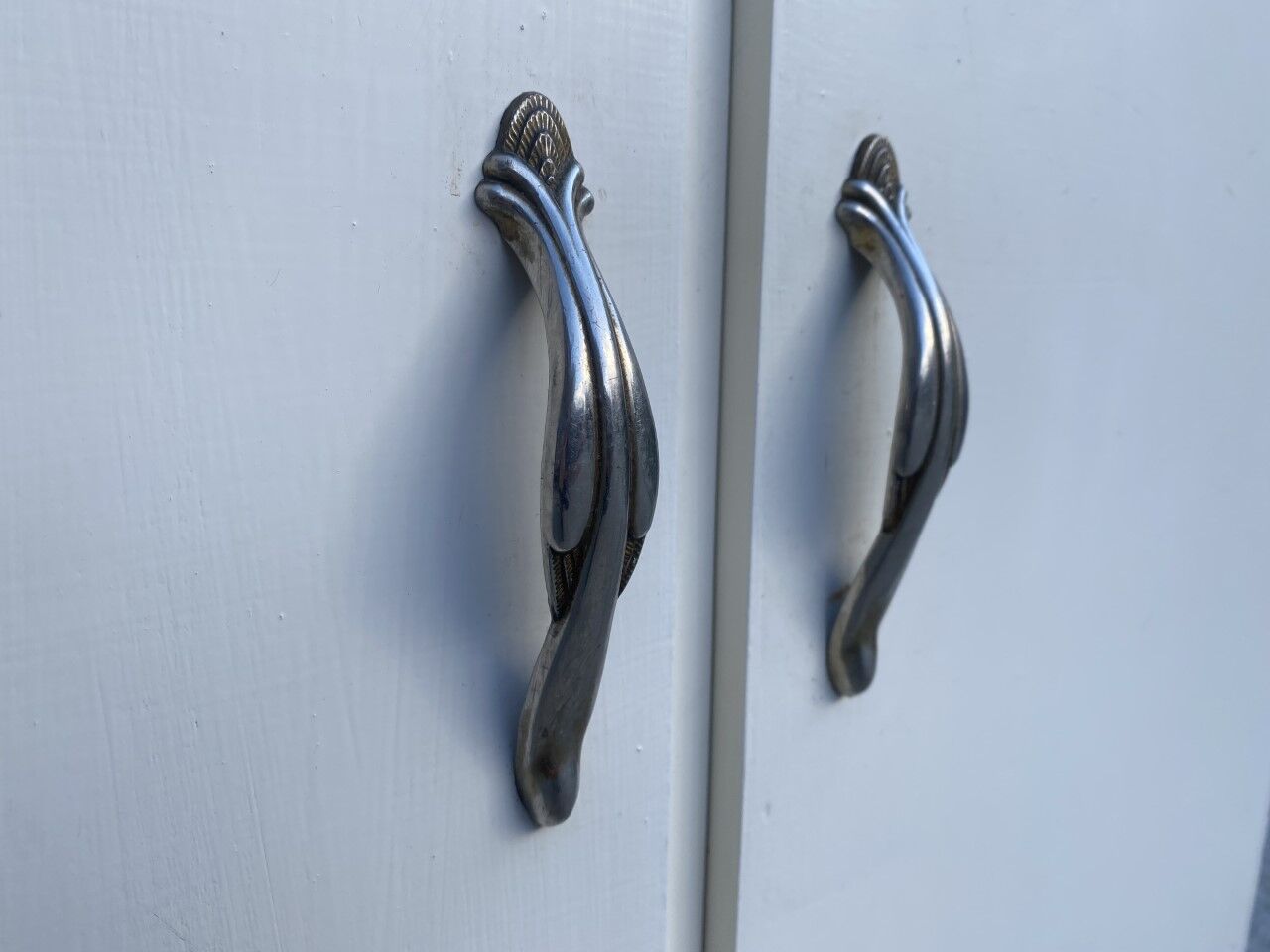 Art Deco bar (or tea) furniture