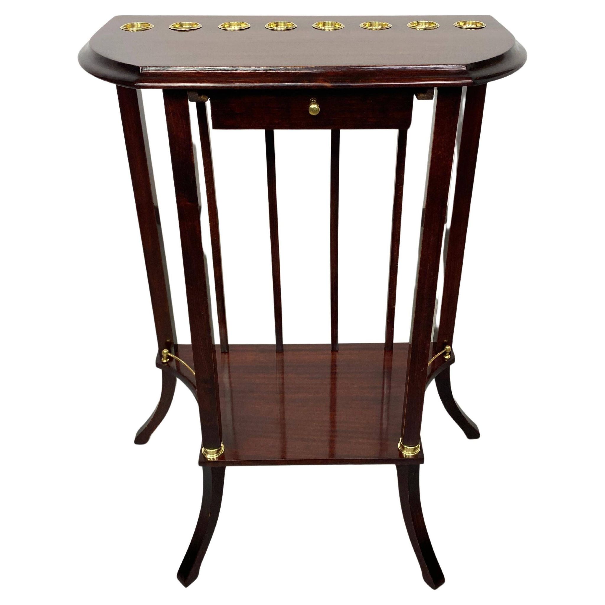 Table console extrêmement rare de la Sécession pour 8 bougies