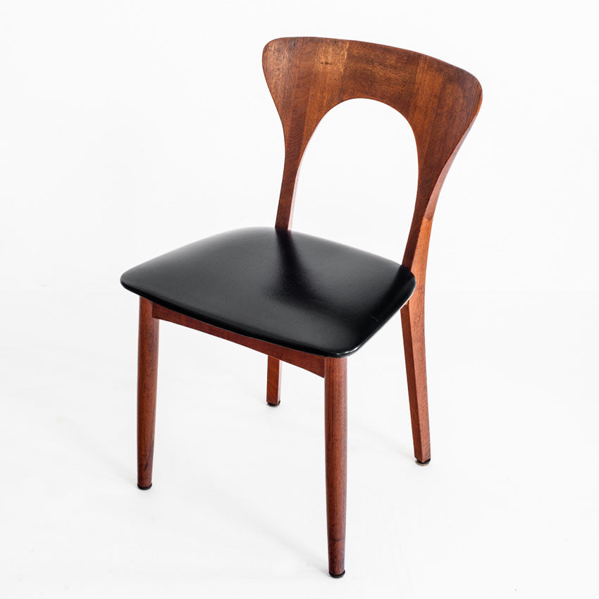 Suite de 6 chaises "Pierre". Palissandre. Niels Koefoed. Danemark, 60s
