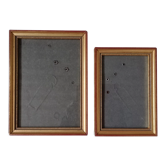 Pair of photo frames under glass, gilded wood