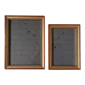 Pair of photo frames under glass, gilded wood