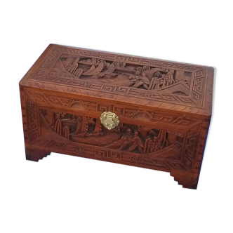 Small camphor chest