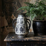 Antique Art Deco vase from 1920-40 in fine stoneware, Art Nouveau style with chinoiserie decoration.