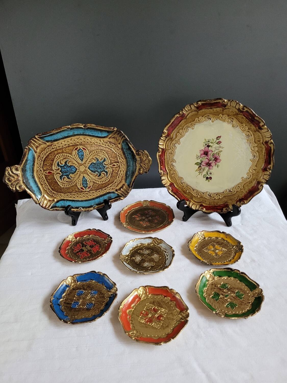 Venetian trays