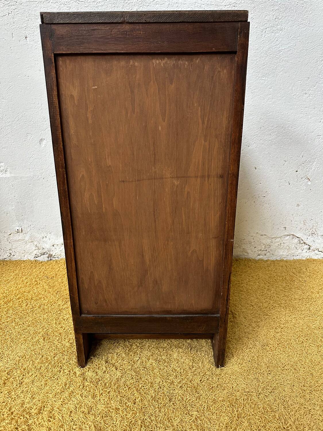 Roll-top filing cabinet