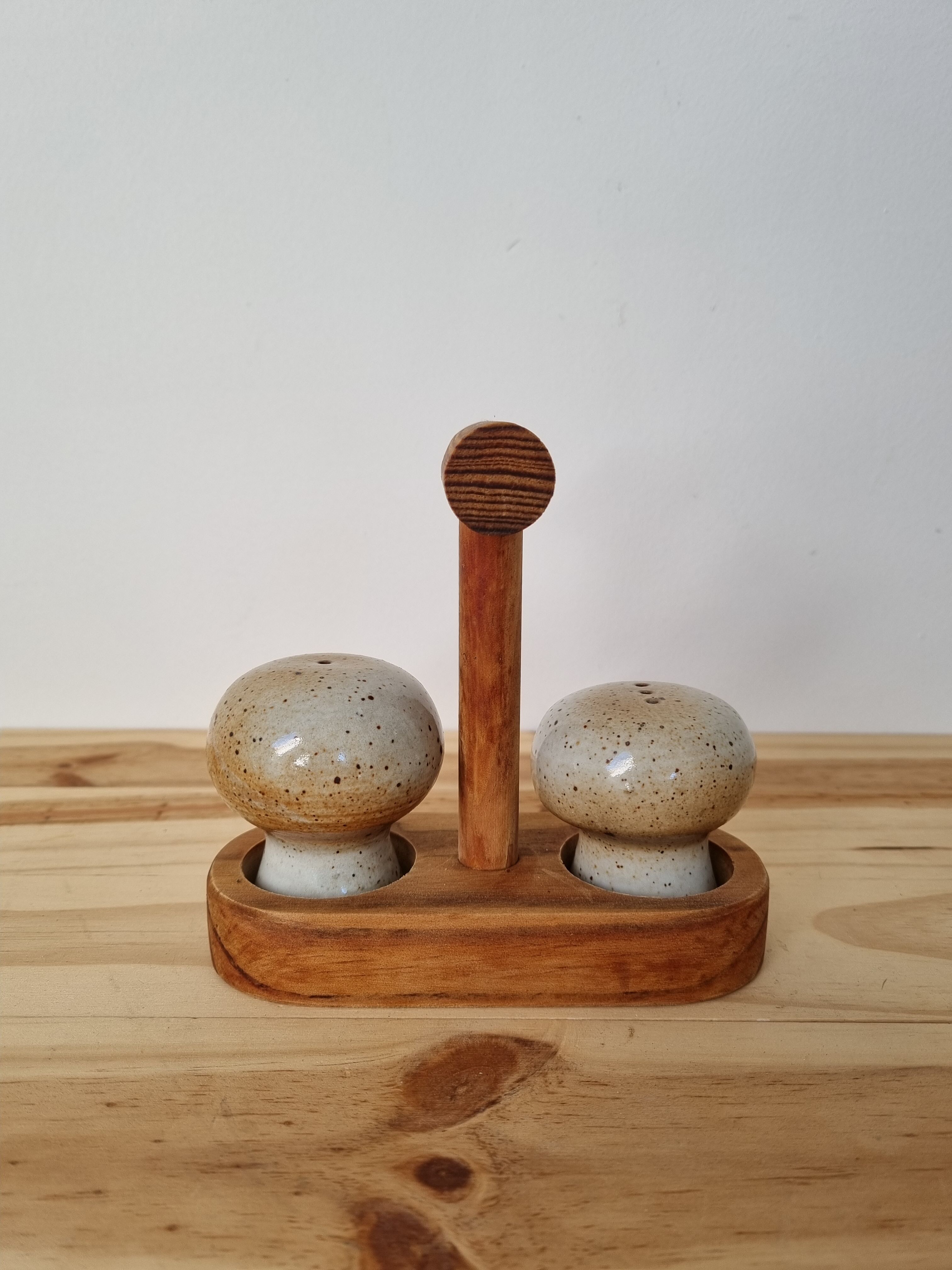 Sel et poivre vintage grès support bois