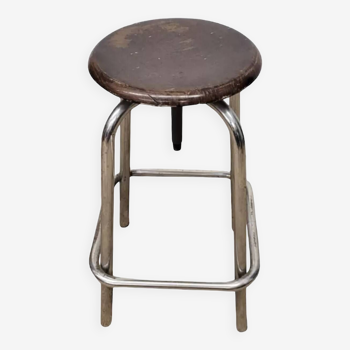 Adjustable stool in wood and steel
