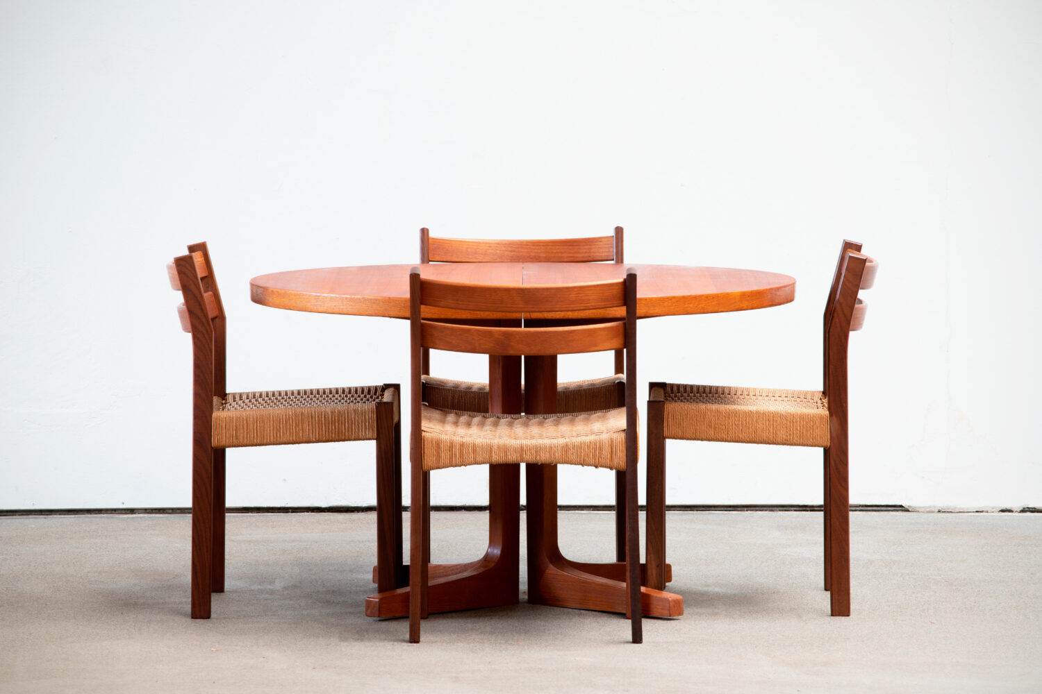 Vintage Scandinavian Table (Danish) 1960