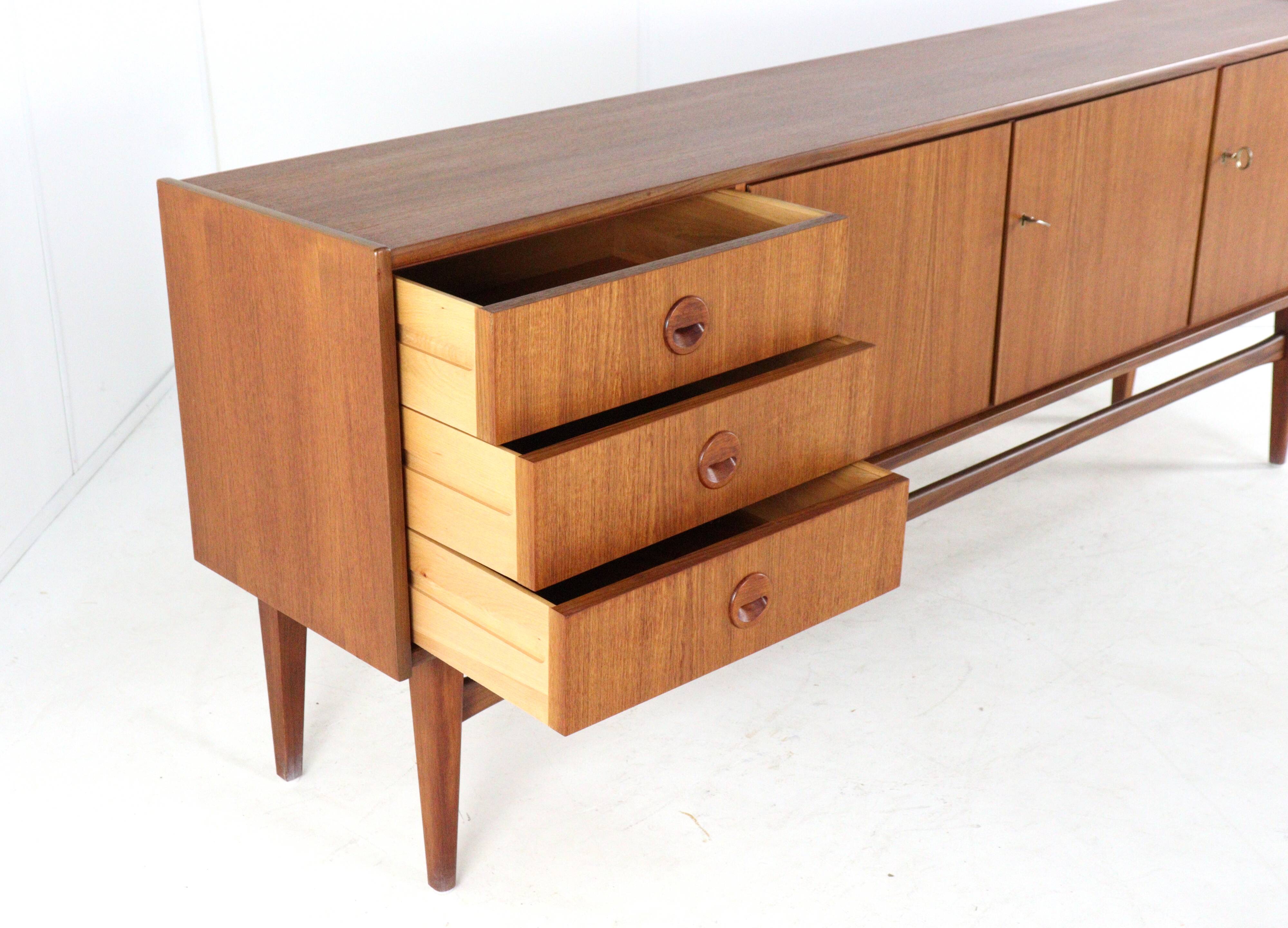 Mid  Century Modern sideboard in teak by Bartels  | 205.5 cm restored