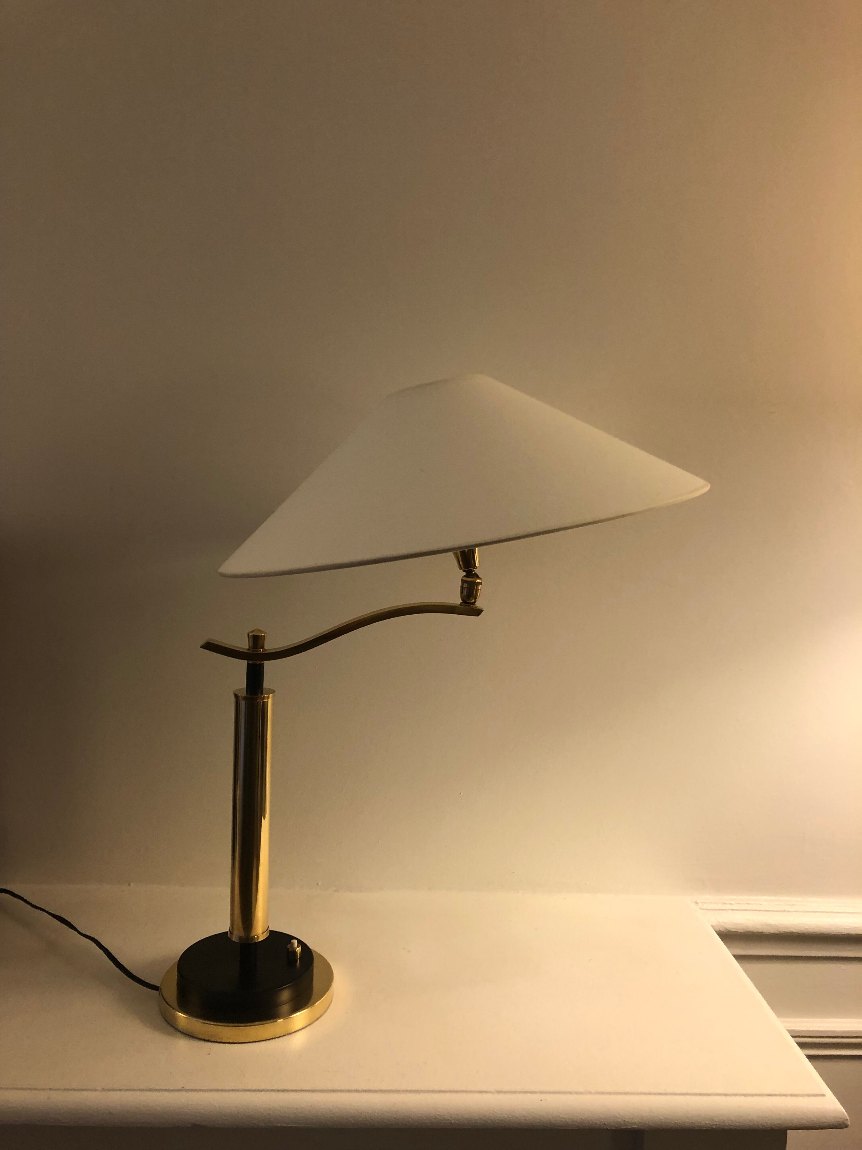 Neo-classical table lamp from the 50s-60s