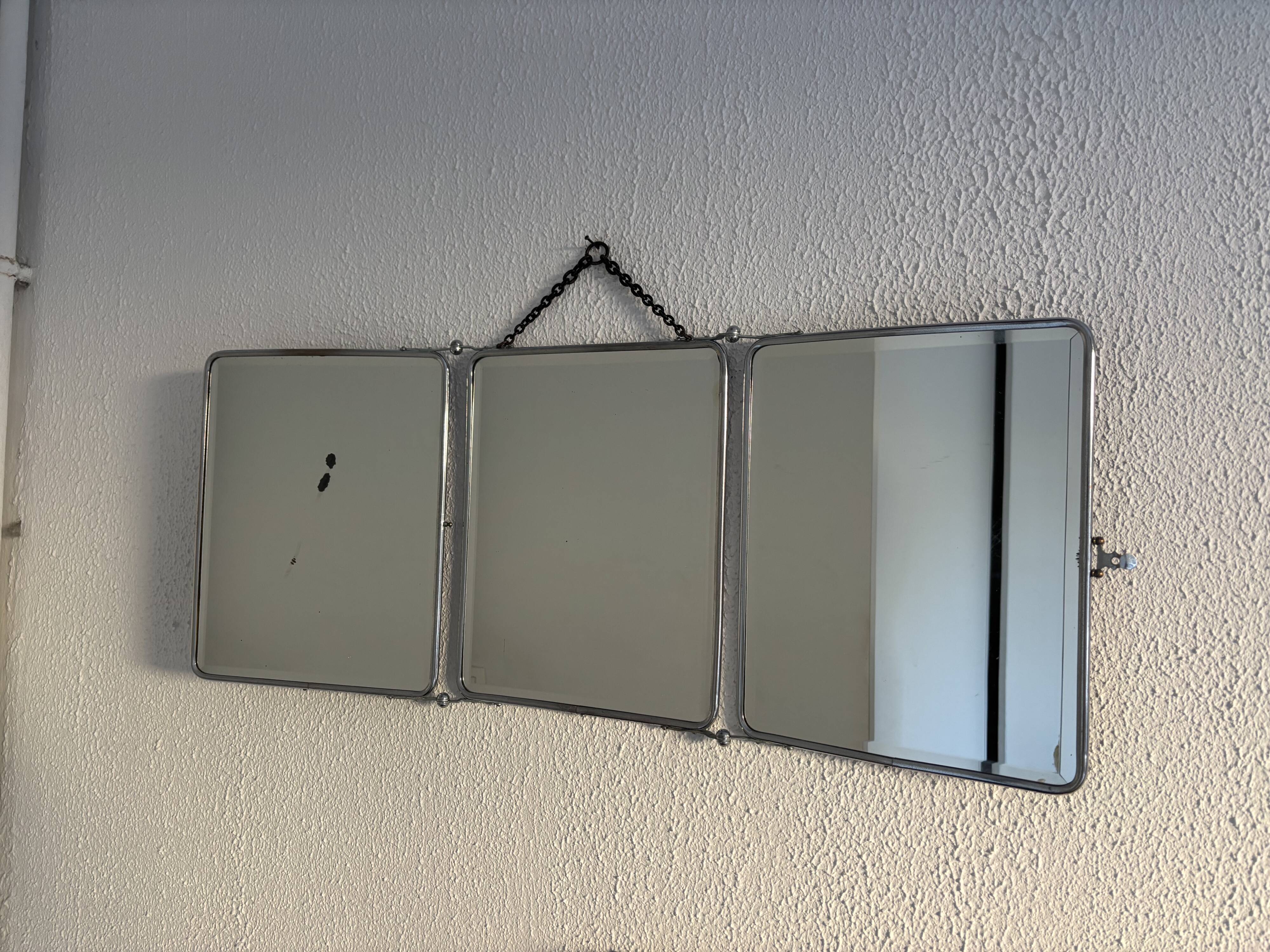 Vintage 1940s triptych barber mirror, bevelled chrome, snake imitation - 31 x
