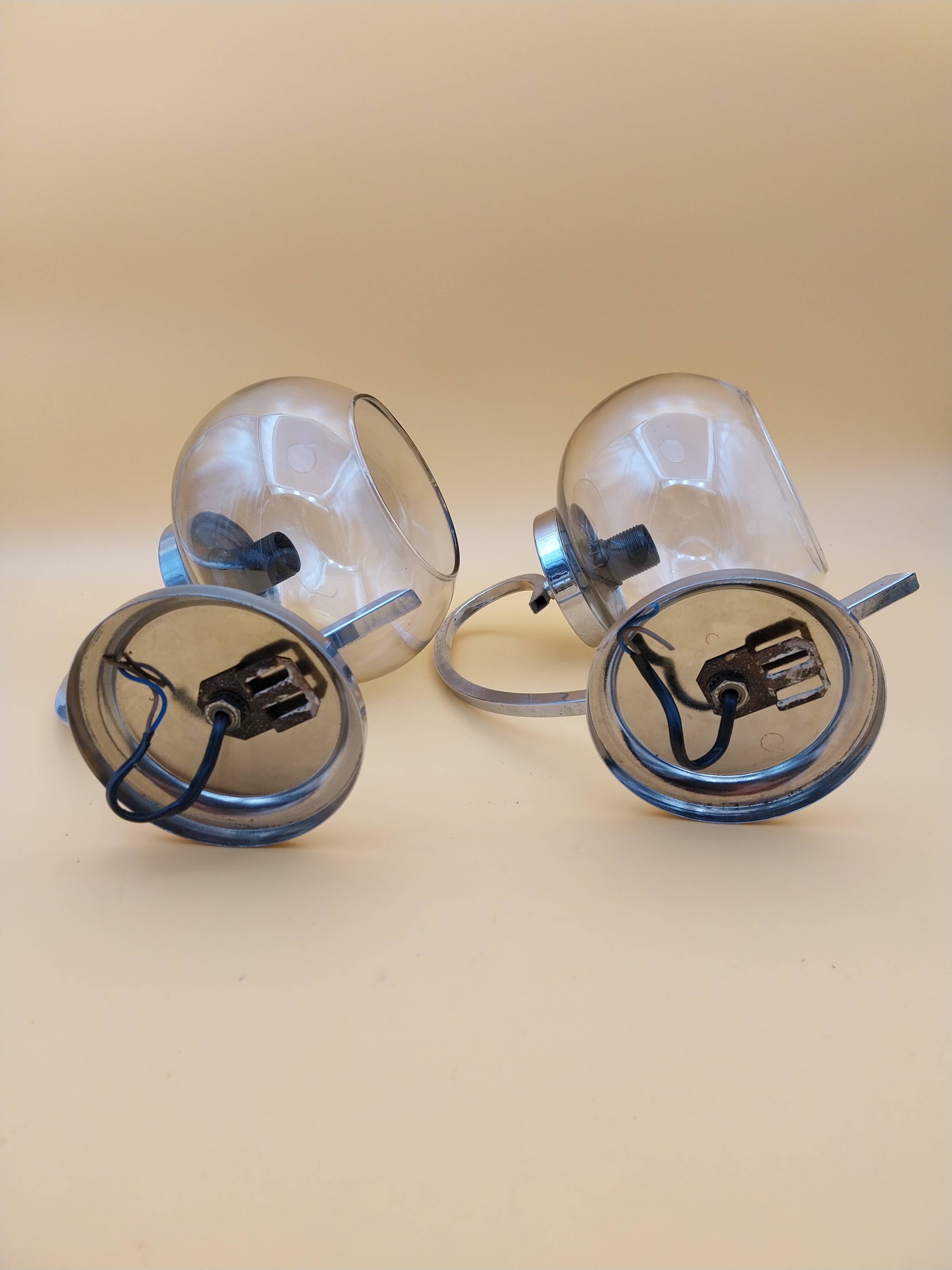 Paire d' appliques métal chromé globe verre