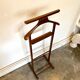 Valet de chambre on dark wood wheels