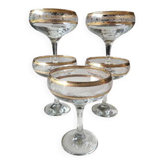 Lot 5 coupes à champagne, en verre cristallin. Shabby chic