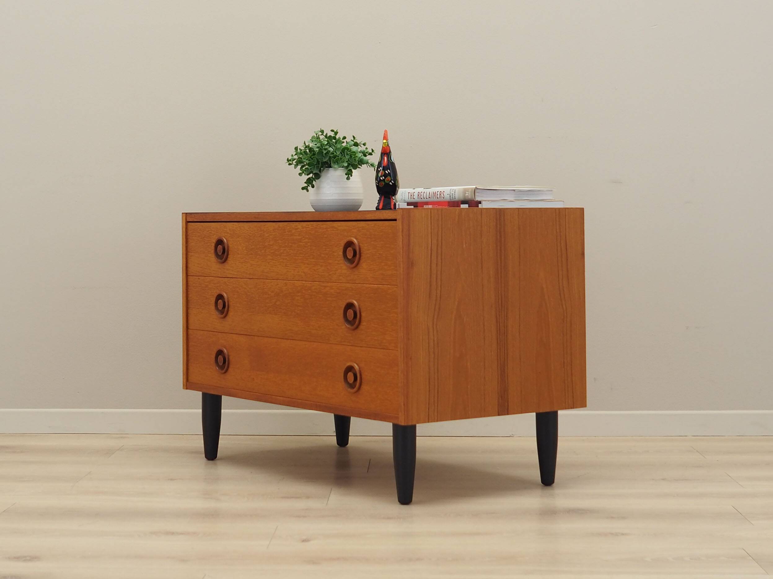 Teak chest of drawers, Danish design, 1970s, production: Denmark