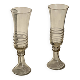 Paire de flûtes à champagne en verre vert - spirales