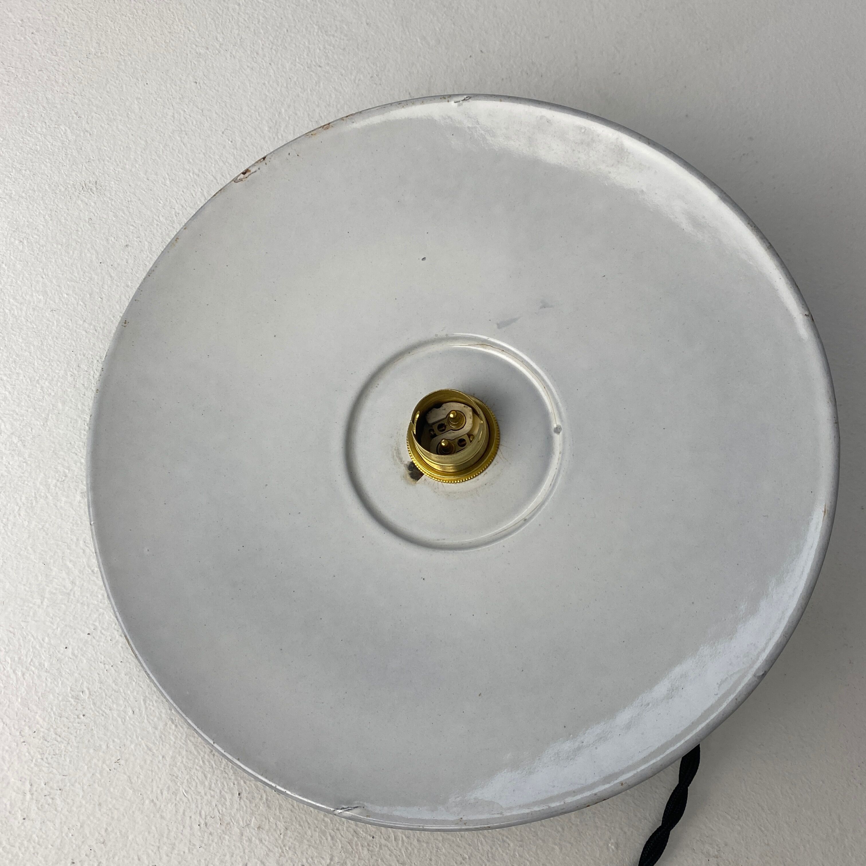 Pair of old vintage enamelled suspensions