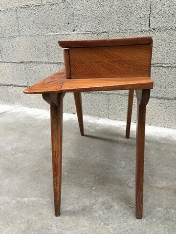 Pretty vintage compass-footbedside table from the 1960s