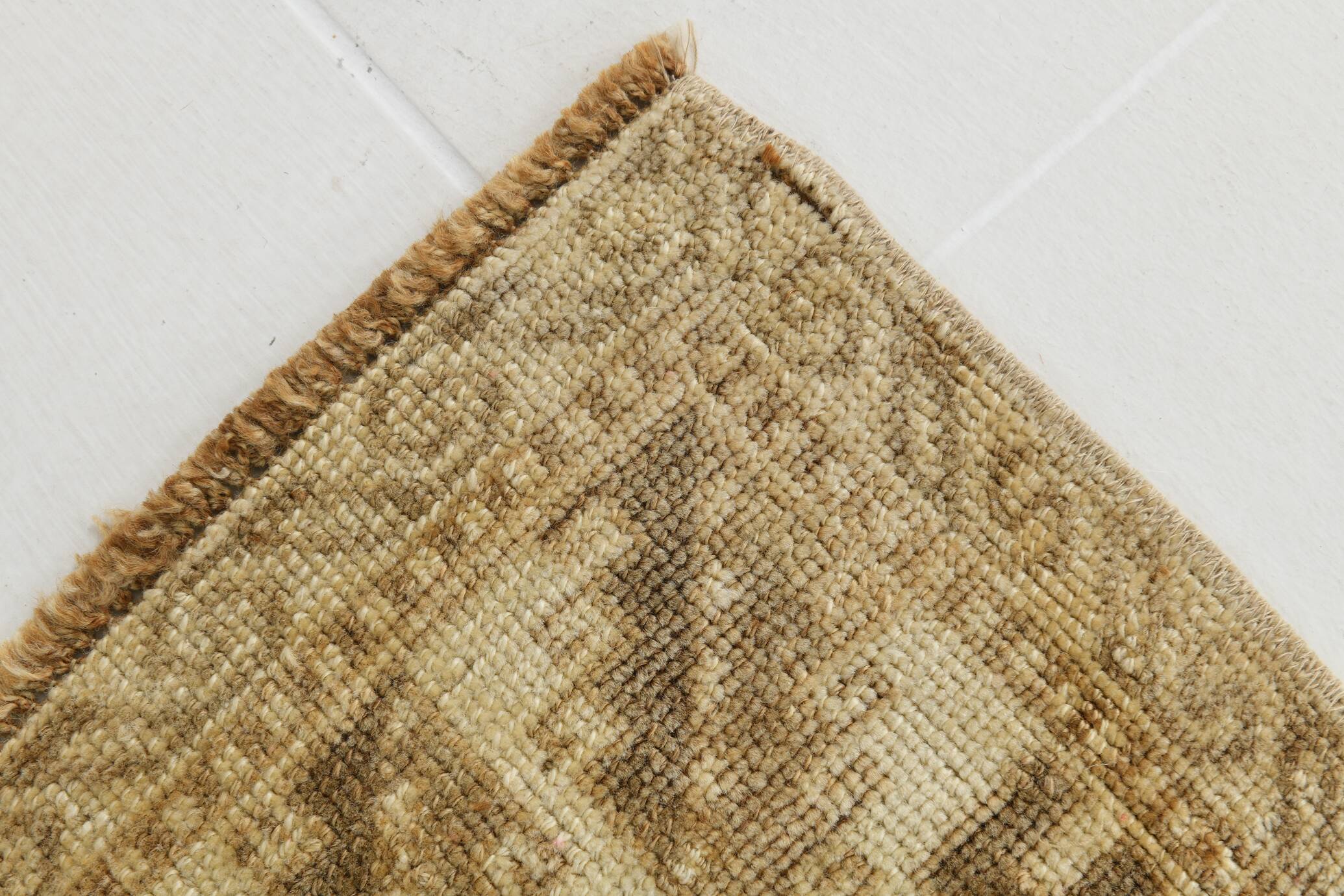 7x10 Vintage Cream & Brown Persian Rug, 205x316Cm