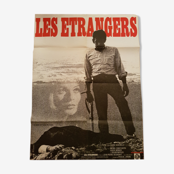 Affiche cinéma les étrangers