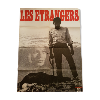 Affiche cinéma les étrangers