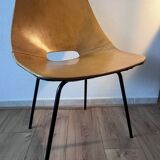 “Tonneau” chair by Pierre Guariche