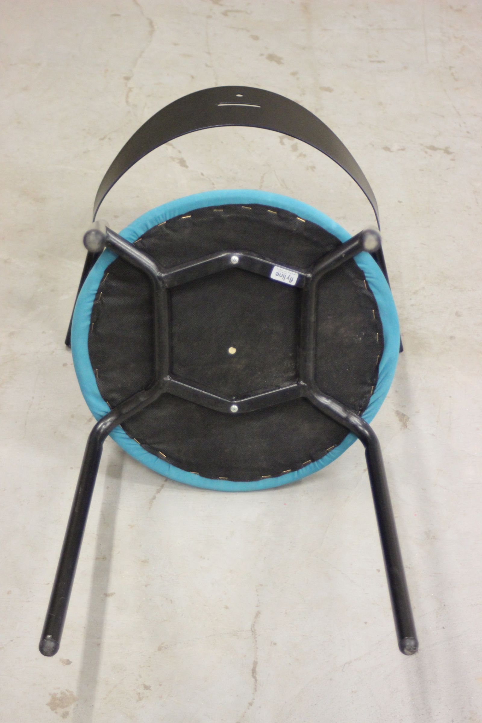 Fly Line Postmodern Office Chair, Italy, 1980s