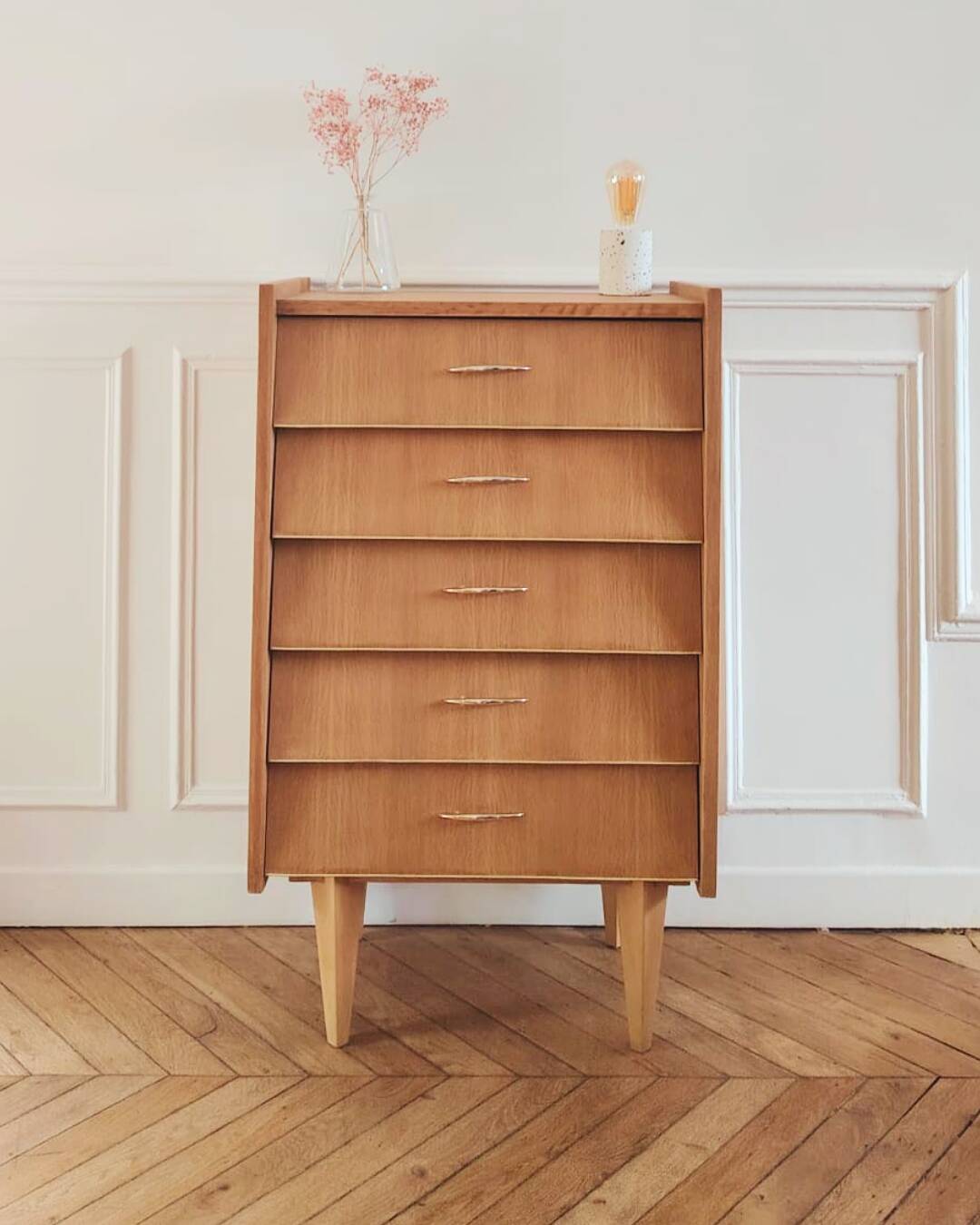Semainier rénové, années 60-70