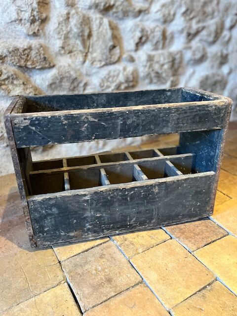 Antique wooden bottle holder 1950