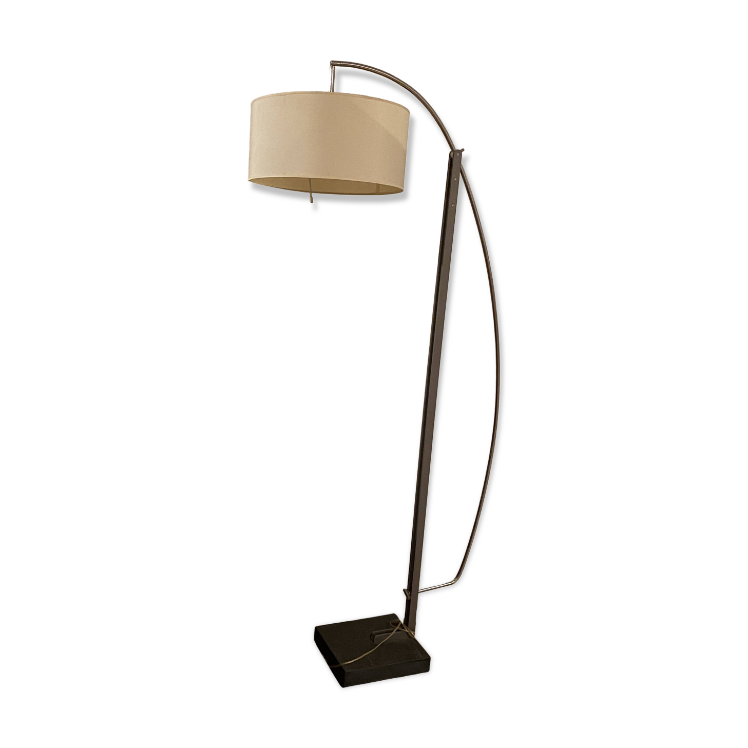 Mama floor lamp (cinna ligne roset)