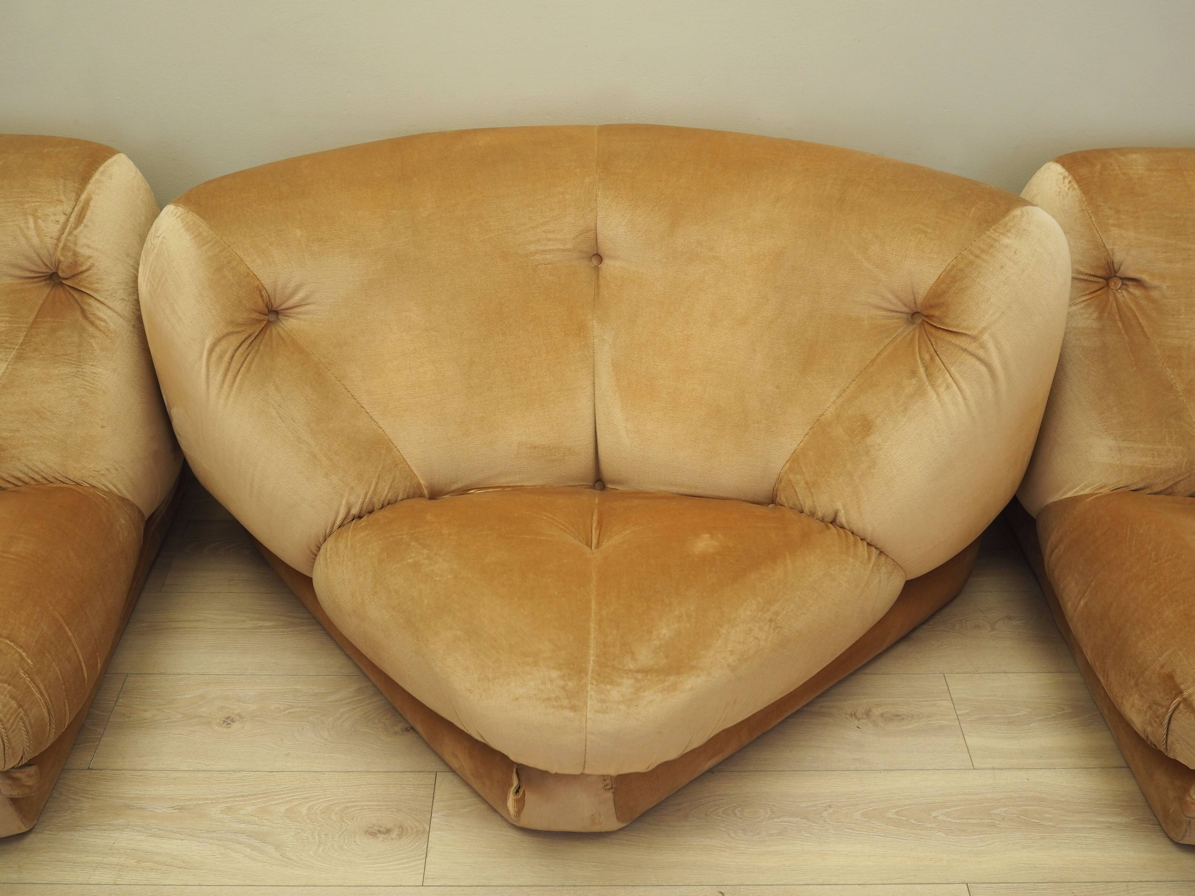Modular sofa, Italian design, 1970s, designer: Rino Maturi, manufacturer: M