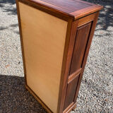 Bibliothèque vintage en bois