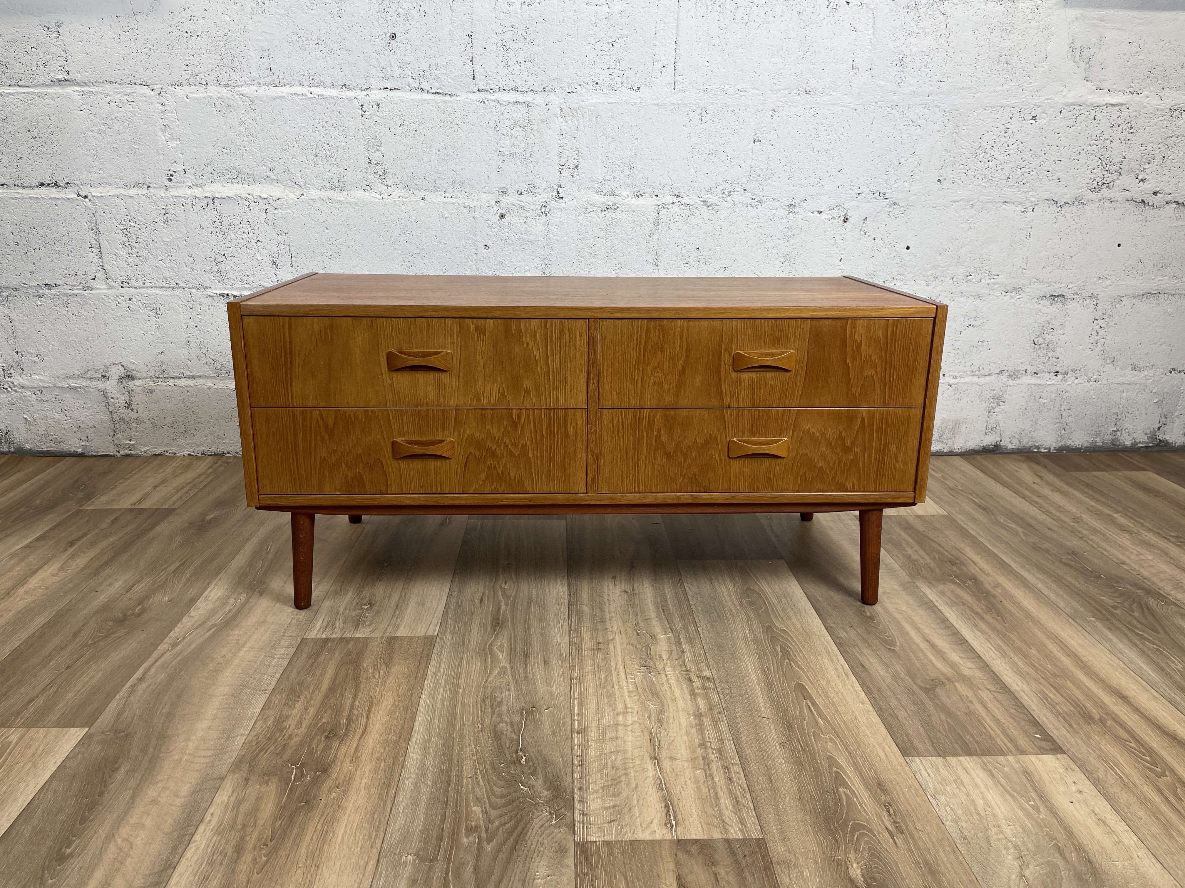 Scandinavian 4-drawer bass chest of drawers signed Clausen & Son vintage teak, 60s