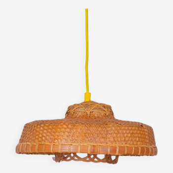 Rattan pendant light