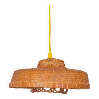 Rattan pendant light