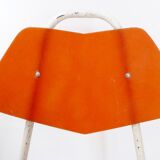 Pair of fiberglass and metal 1950 vintage chairs: french work of the 1950s