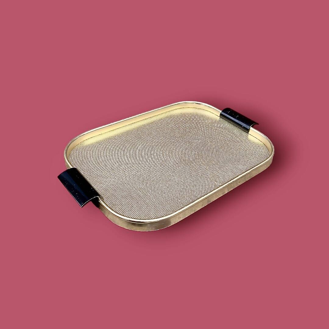 Modernist tray in gold anodized aluminum – Perfect