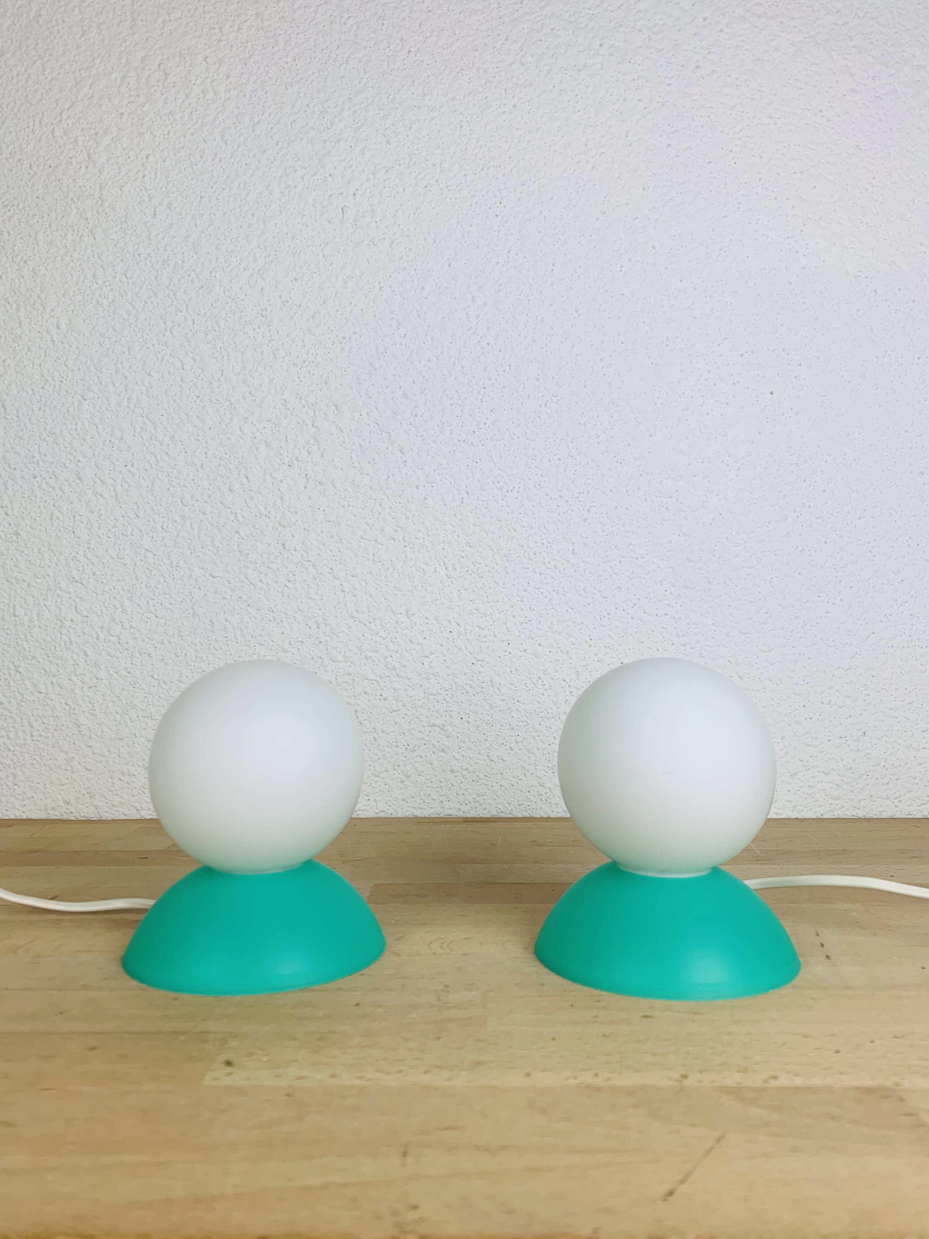 Paire de lampes boules style memphis, années 80