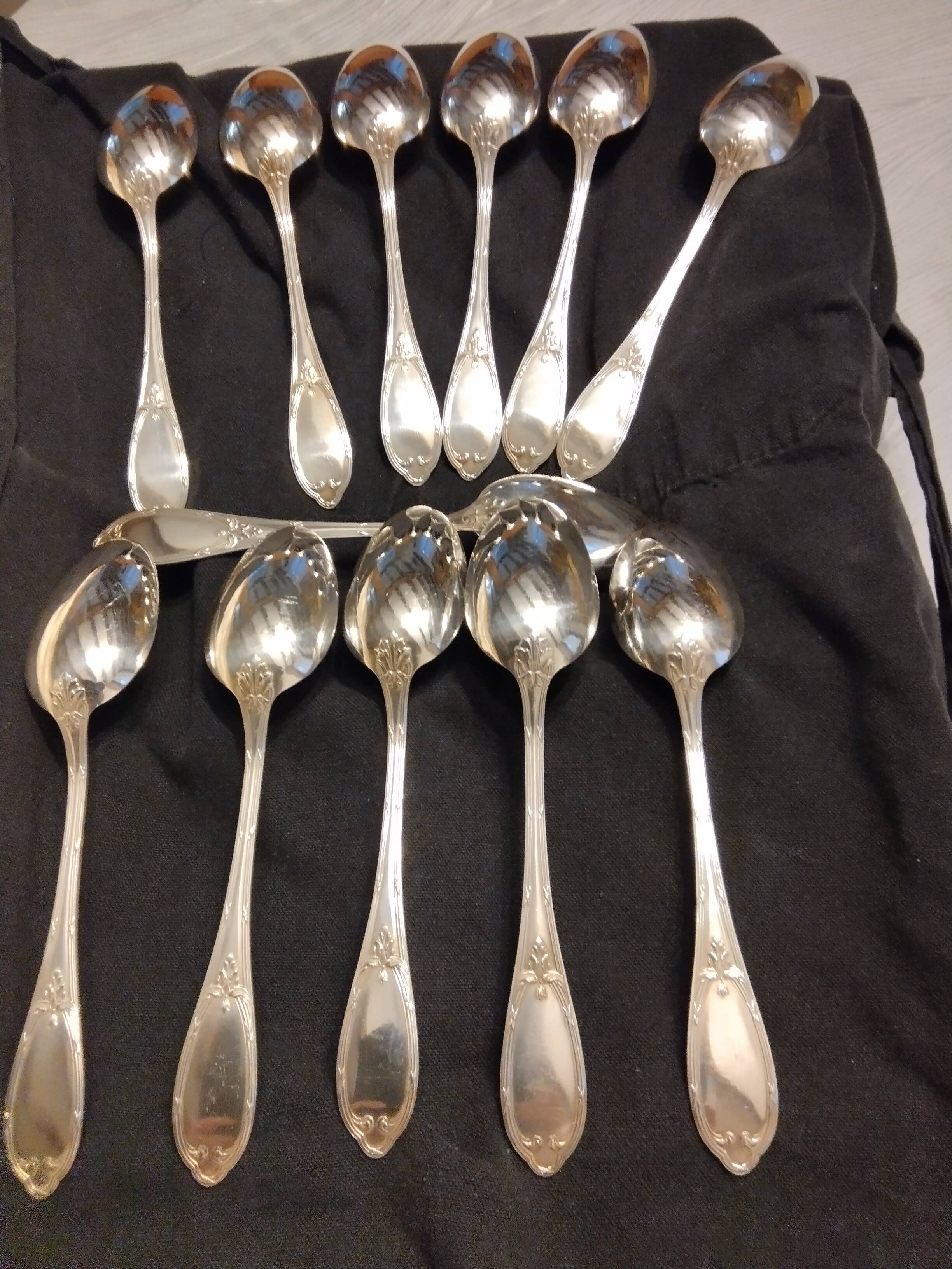 12 silver-plated metal tablespoons by Félix Frères